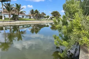 42 NE 13th Ave, Cape Coral, FL 33909 - Photo 5