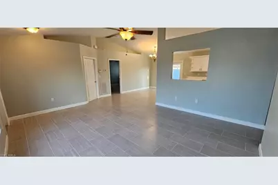 510 SE 27th Ter, Cape Coral, FL 33904 - Photo 9