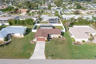 209 SE 44th Terrace, Cape Coral, FL 33904 - Photo 3