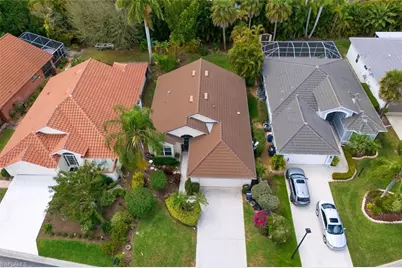 9917 Las Casas Dr, Fort Myers, FL 33919 - Photo 3