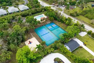 9917 Las Casas Dr, Fort Myers, FL 33919 - Photo 33