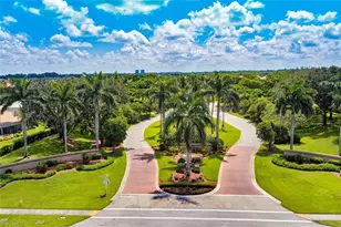 9710 Las Casas Dr, Fort Myers, FL 33919 - Photo 3