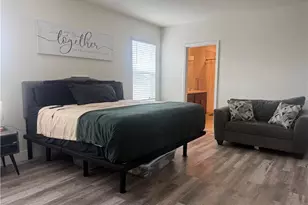 2624 NE 7th Ave, Cape Coral, FL 33909 - Photo 11