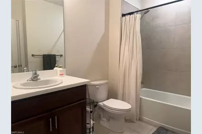 2624 NE 7th Ave, Cape Coral, FL 33909 - Photo 19