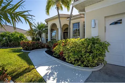 2724 SW 45th St, Cape Coral, FL 33914 - Photo 5
