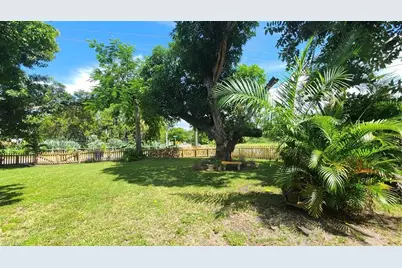 2579 2nd St, Fort Myers, FL 33901 - Photo 29