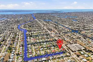 105 SE 40th Terrace, Cape Coral, FL 33904 - Photo 21