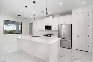 529 Theodore Vail St E, Lehigh Acres, FL 33974 - Photo 11