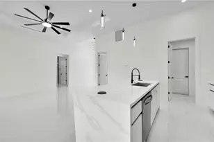 204 NW 18th Ave, Cape Coral, FL 33993 - Photo 11