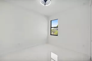 204 NW 18th Ave, Cape Coral, FL 33993 - Photo 17