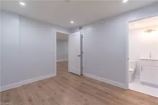 1100 8th Ave S, Naples, FL 34102 - Photo 17