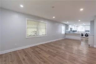 1100 8th Ave S, Naples, FL 34102 - Photo 9