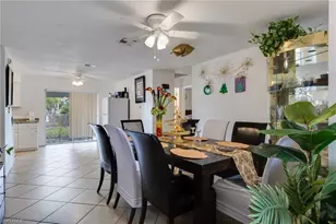 1652 Jamestown Ct, Fort Myers, FL 33907 - Photo 5