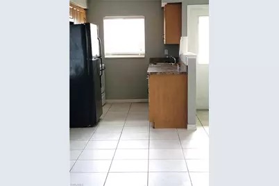 1014 Country Club Blvd #2, Cape Coral, FL 33990 - Photo 7