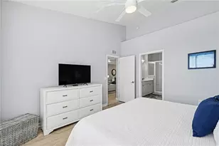 10121 Colonial Country Club Blvd, Fort Myers, FL 33913 - Photo 17