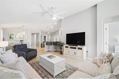 10121 Colonial Country Club Blvd #1802, Fort Myers, FL 33913 - Photo 5