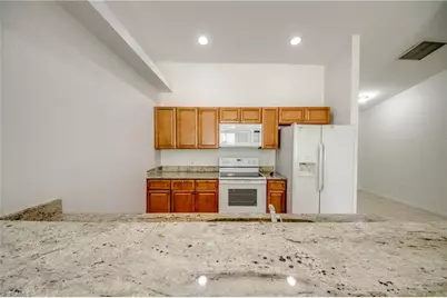 842/844 SW 39th Ter, Cape Coral, FL 33914 - Photo 7