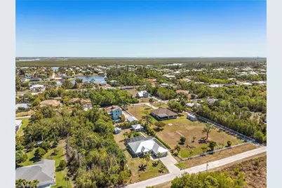 11890 Oscoda Ct, Bokeelia, FL 33922 - Photo 29