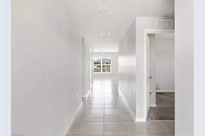 4214 NE 20th Ct, Cape Coral, FL 33909 - Photo 9