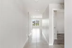 4214 NE 20th Ct, Cape Coral, FL 33909 - Photo 9