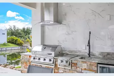 2405 SW 11th Ave, Cape Coral, FL 33991 - Photo 19