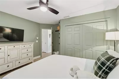 9455 Palm Island Cir, North Fort Myers, FL 33903 - Photo 15