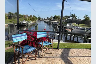 1721 SE 29th Ln, Cape Coral, FL 33904 - Photo 9