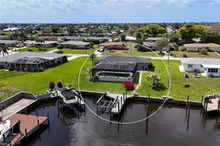 1721 SE 29th Ln, Cape Coral, FL 33904 - Photo 15