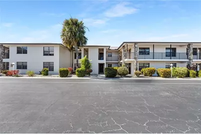 12498 Riverside Dr #205, Fort Myers, FL 33919 - Photo 1