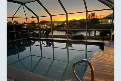 1926 SE 10th Pl, Cape Coral, FL 33990 - Photo 9