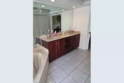 1926 SE 10th Pl, Cape Coral, FL 33990 - Photo 27