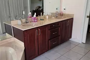 1926 SE 10th Pl, Cape Coral, FL 33990 - Photo 27