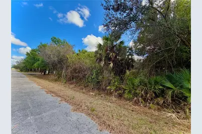 404 Cleveland Ave, Lehigh Acres, FL 33972 - Photo 1