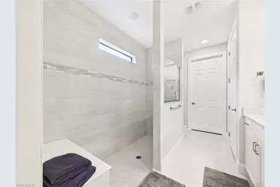 19563 Utopia Ln, Estero, FL 33928 - Photo 17