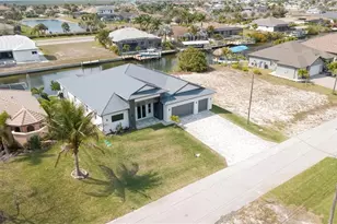 816 NW 39th Ave, Cape Coral, FL 33993 - Photo 45