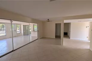 1329 Oaklawn Ct, Fort Myers, FL 33919 - Photo 7