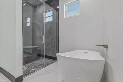 442 Mercedes Ct, Lehigh Acres, FL 33972 - Photo 15