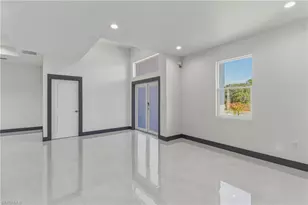 442 Mercedes Ct, Lehigh Acres, FL 33972 - Photo 37