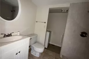 1520 Park Meadows Dr, Fort Myers, FL 33907 - Photo 11