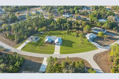 5018 E Hummingbird Dr, Labelle, FL 33935 - Photo 1