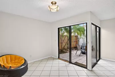 1414 Park Shore Cir #2, Fort Myers, FL 33901 - Photo 7