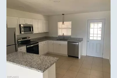 11296 Summerwinds Ct, Fort Myers, FL 33908 - Photo 5