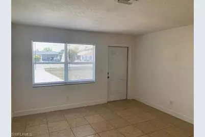 11298 Summerwinds Ct, Fort Myers, FL 33908 - Photo 3