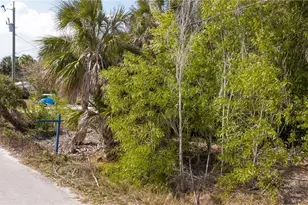 5350 Marina Dr, Bokeelia, FL 33922 - Photo 9