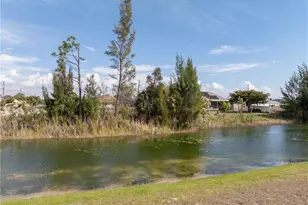 3509 NE 21st Ave, Cape Coral, FL 33909 - Photo 3