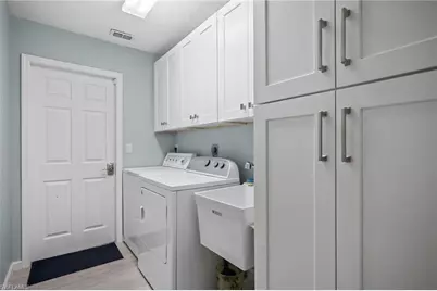 17611 Marco Island Ln, Fort Myers, FL 33908 - Photo 31