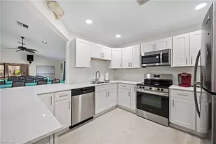 17611 Marco Island Ln, Fort Myers, FL 33908 - Photo 15