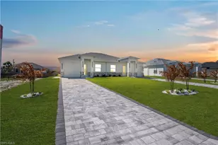 322-324 Poplar St, Lehigh Acres, FL 33974 - Photo 5