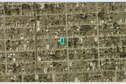 4003 5th St SW, Lehigh Acres, FL 33976 - Photo 3