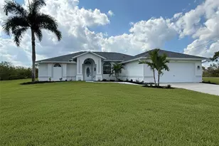 1422 NW 3rd Ave, Cape Coral, FL 33993 - Photo 1